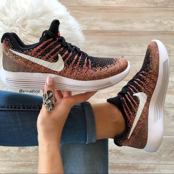 Nike Shoes - NWT Nike Lunarepic Flyknit 2!
